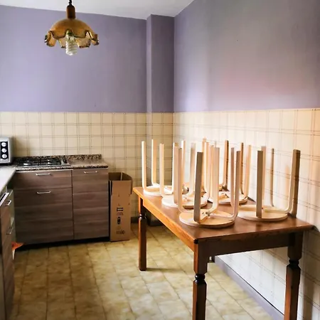 Guest house Stanze Via Barnaba Oriani *